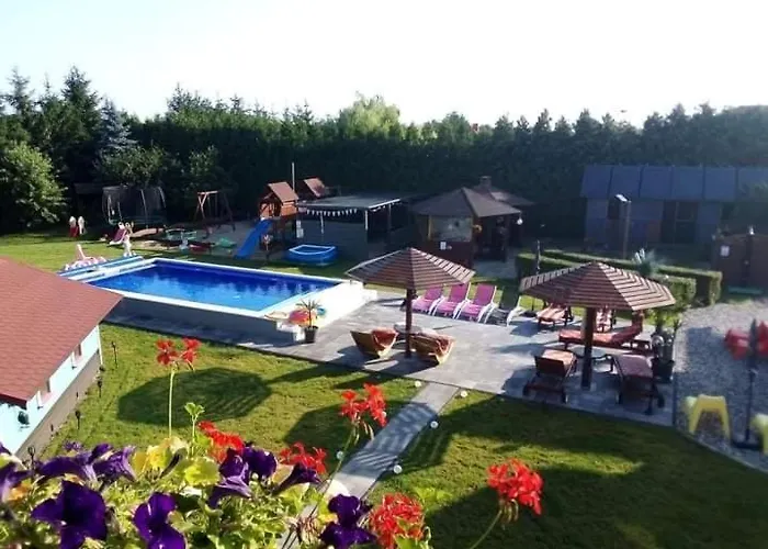 Pensión Dom Goscinny Vollare Darłowo