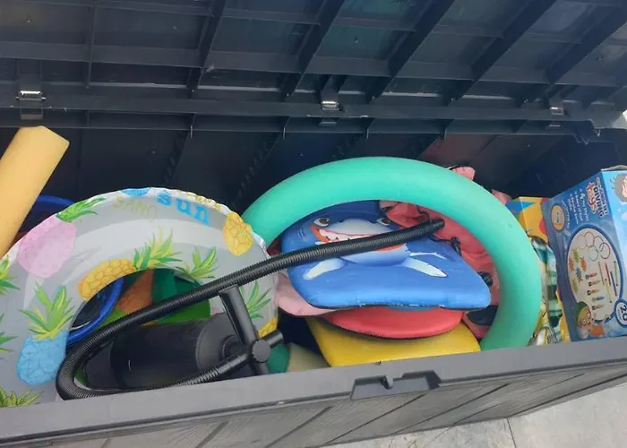 Dom Goscinny Vollare Pensión 3*